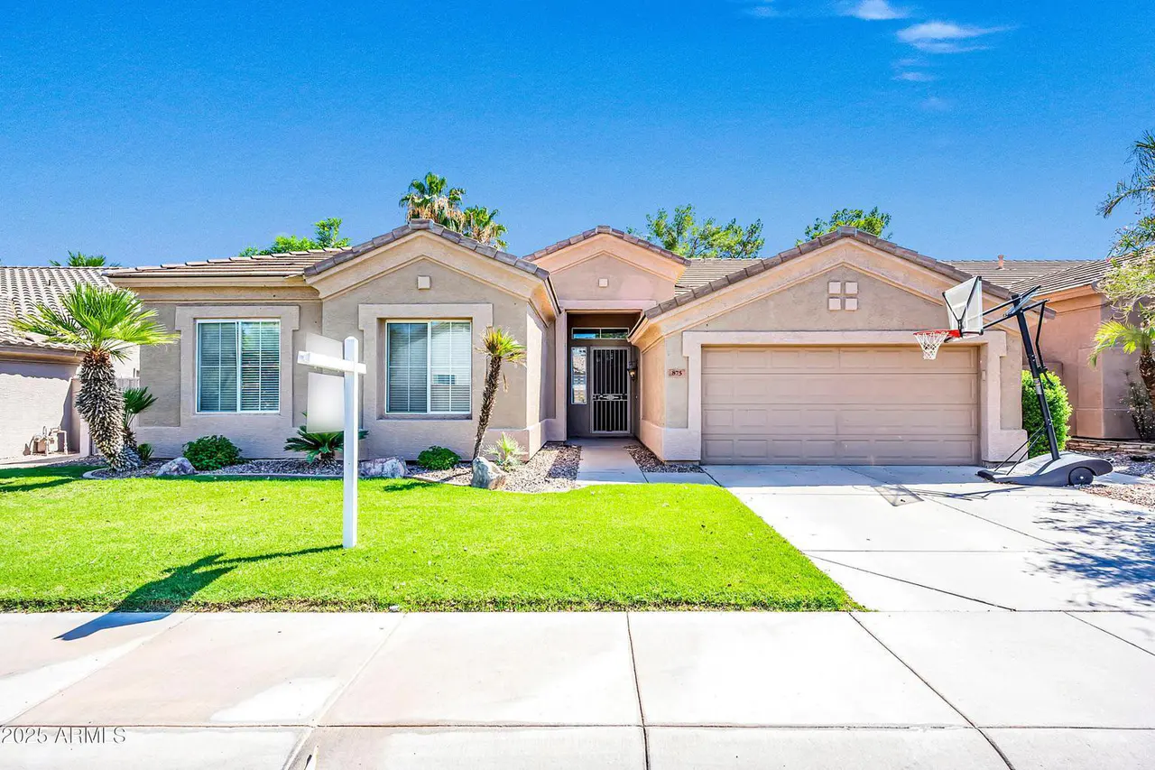 875 W Aloe, Chandler, AZ 85248